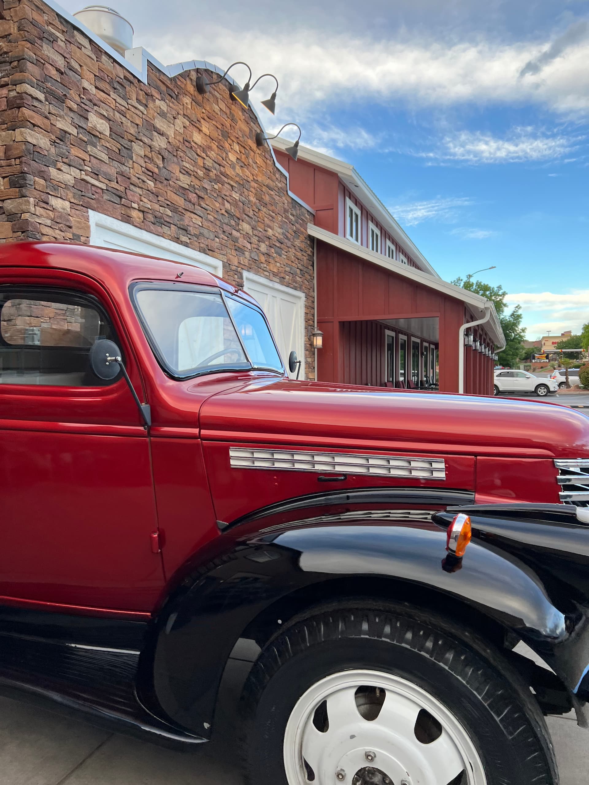 Red truck at Rowley's Platinum Car Wash in Washington, Utah